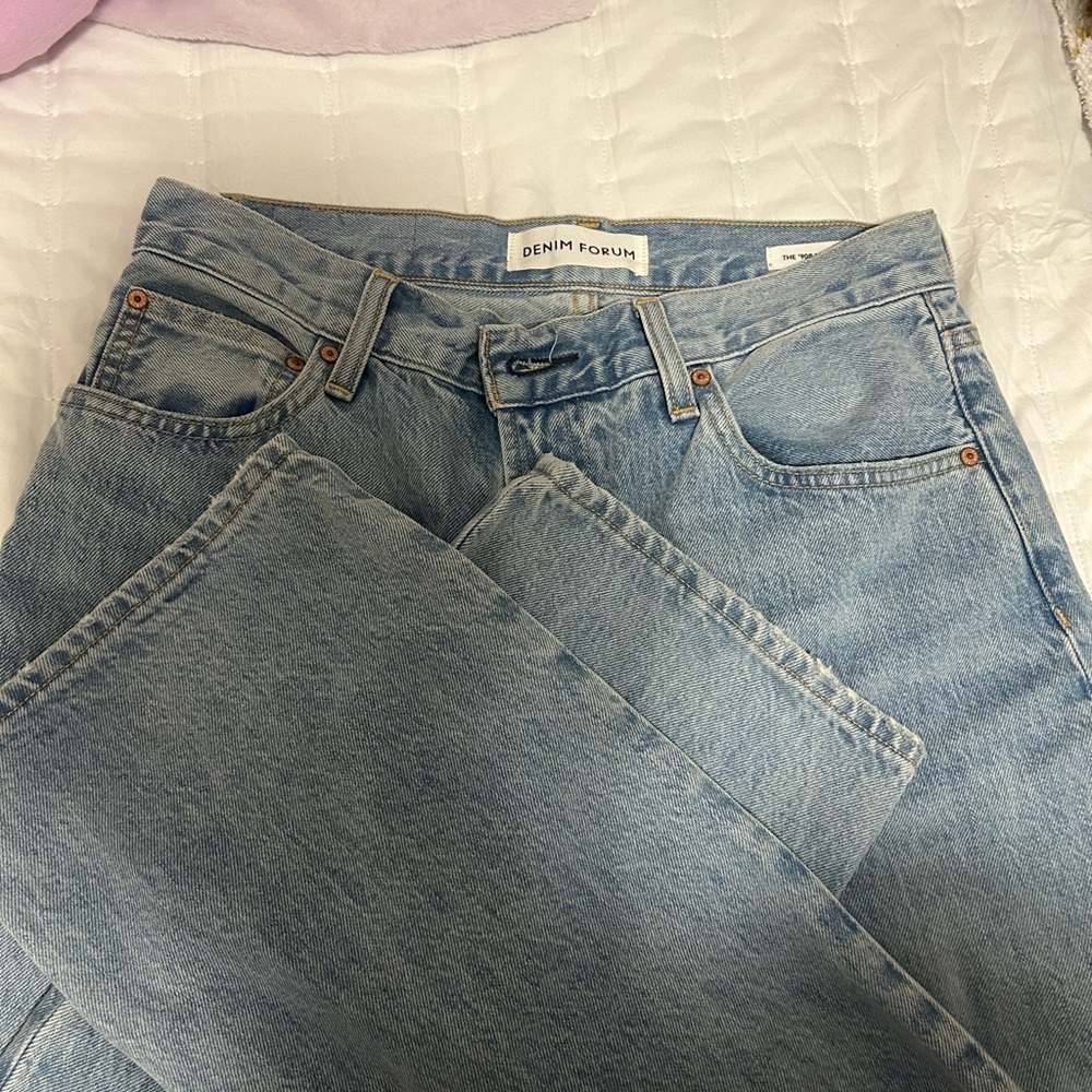 Aritzia Denim Forum 90s Marlo High Rise Jean size 27! No Flaws